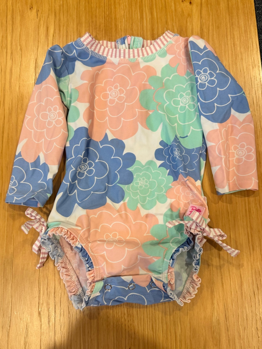 Ruffle Butts Floral Long-Sleeve Infant Swimsuit Rashguard (6-12m)
